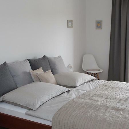 Apartments Mirela โวดีเซ ภายนอก รูปภาพ