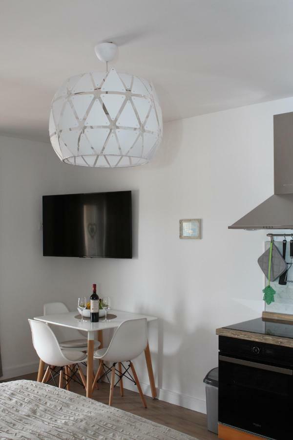 Apartments Mirela โวดีเซ ภายนอก รูปภาพ