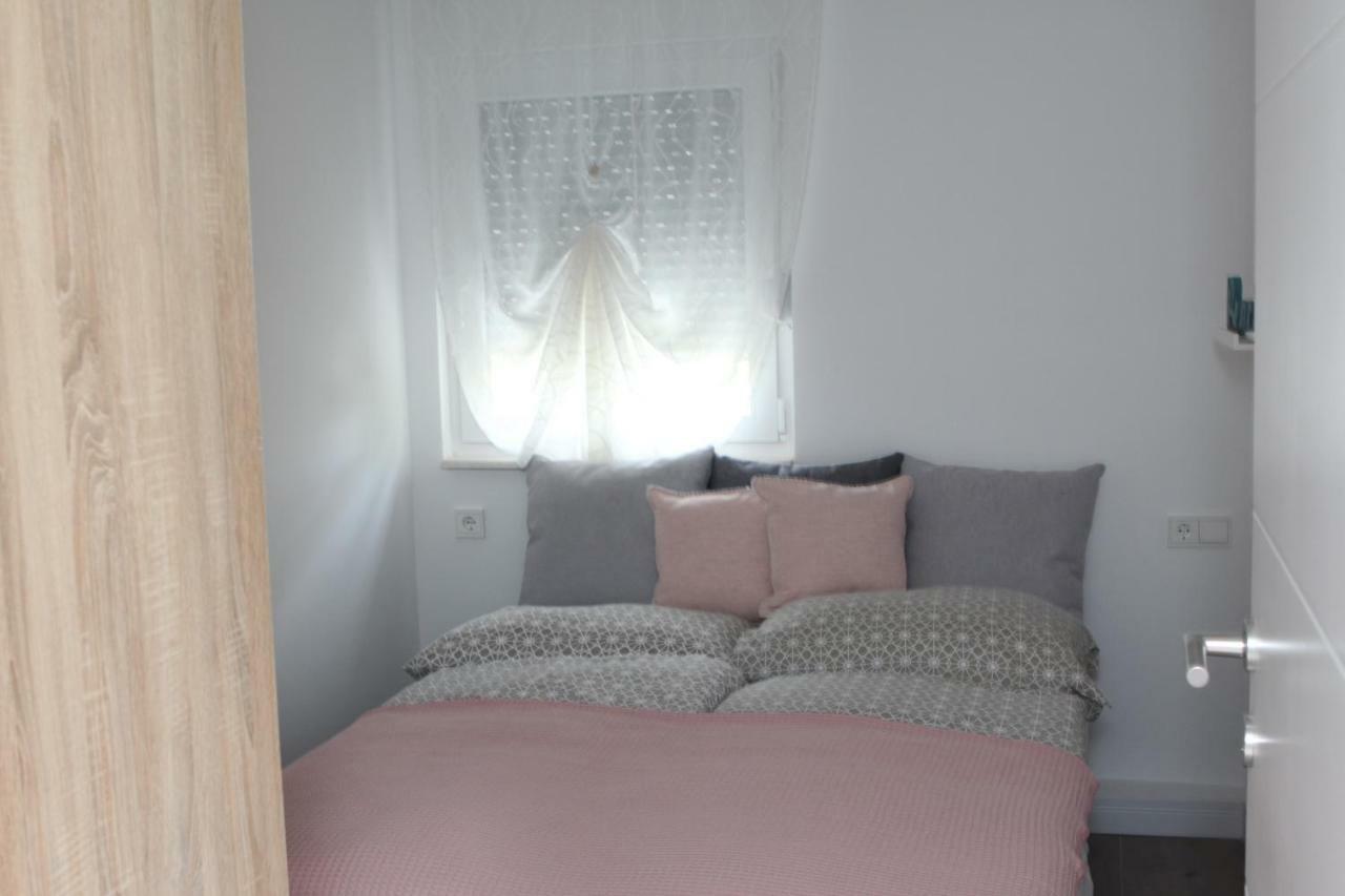 Apartments Mirela โวดีเซ ภายนอก รูปภาพ