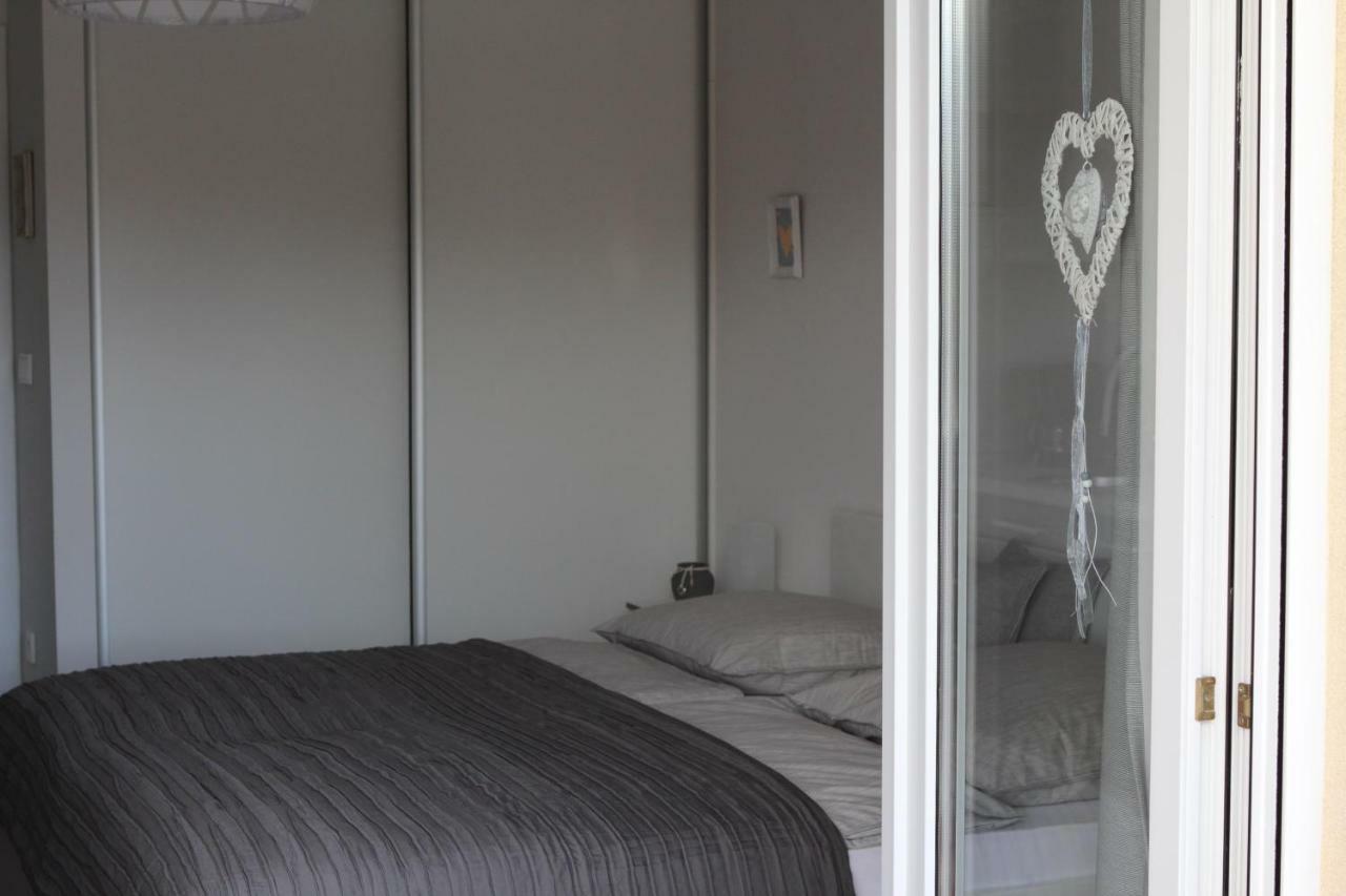 Apartments Mirela โวดีเซ ภายนอก รูปภาพ